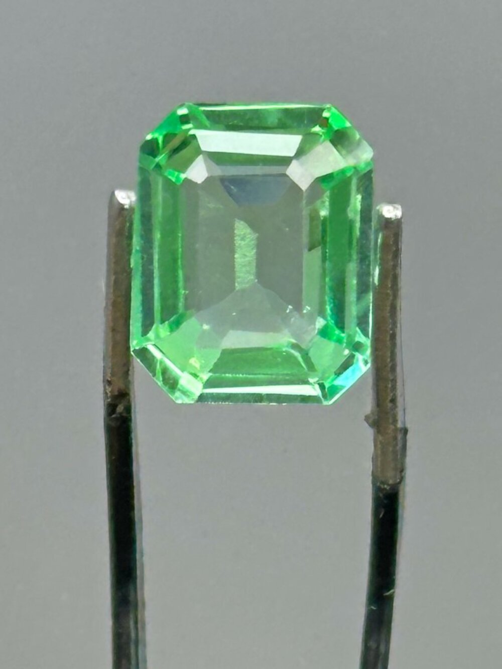 Certified Green Sapphire